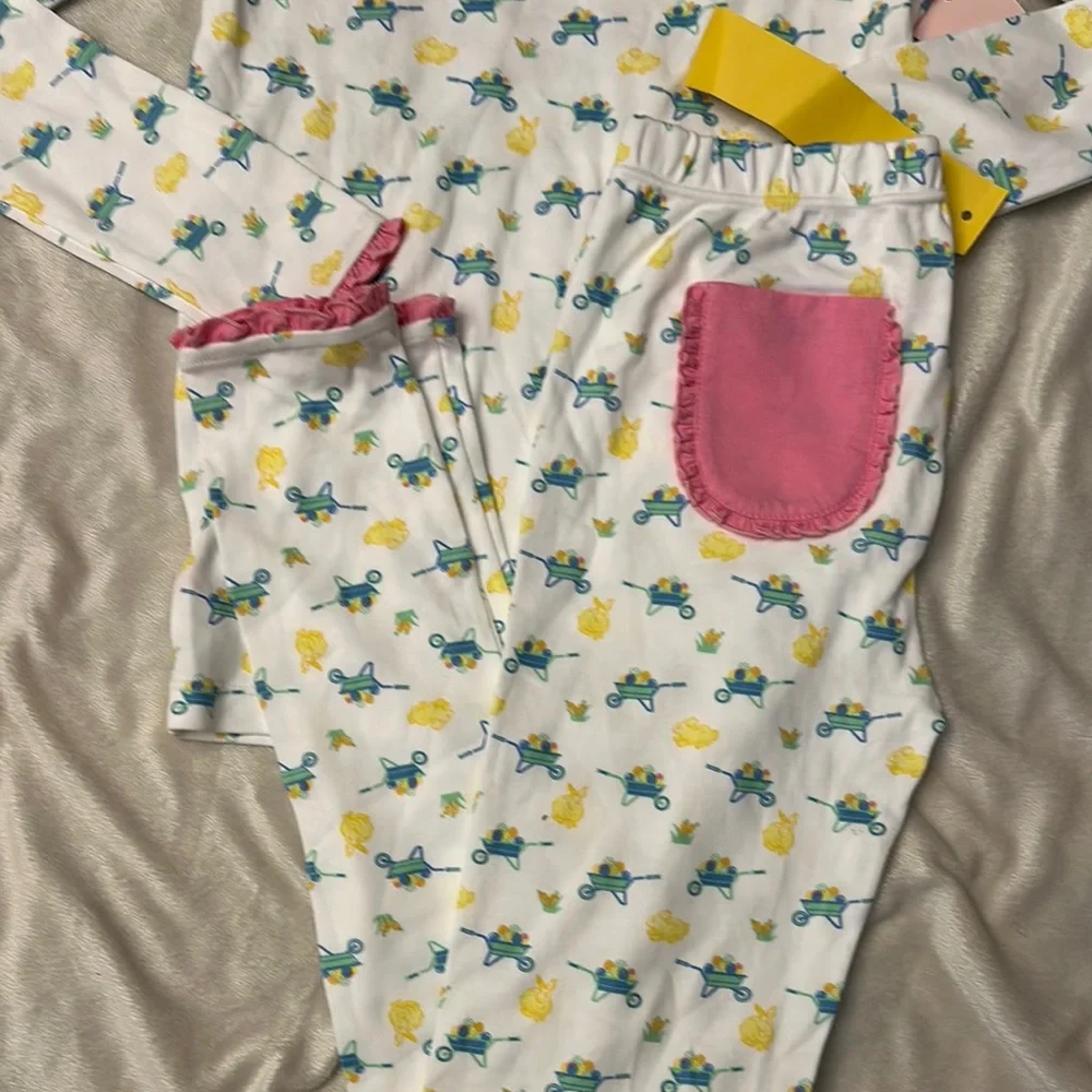 NWT Smockingbird 2 piece Easter theme ruffle hem and pocket pajama set size 12